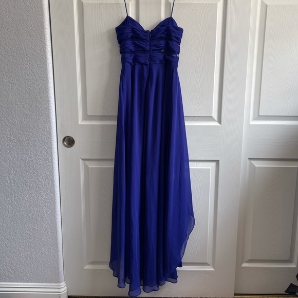 Hailey Logan by Adrianna papell high low gown cut - Picture 2 of 7